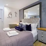 Apartman The Stables Luxury House With Hot Tub York