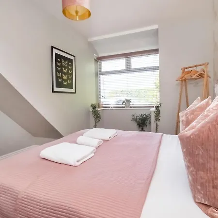 The Stables Luxury House With Hot Tub *