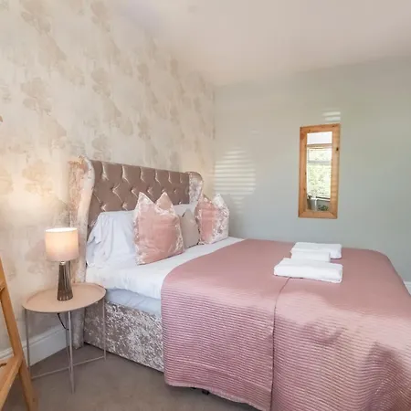 The Stables Luxury House With Hot Tub *