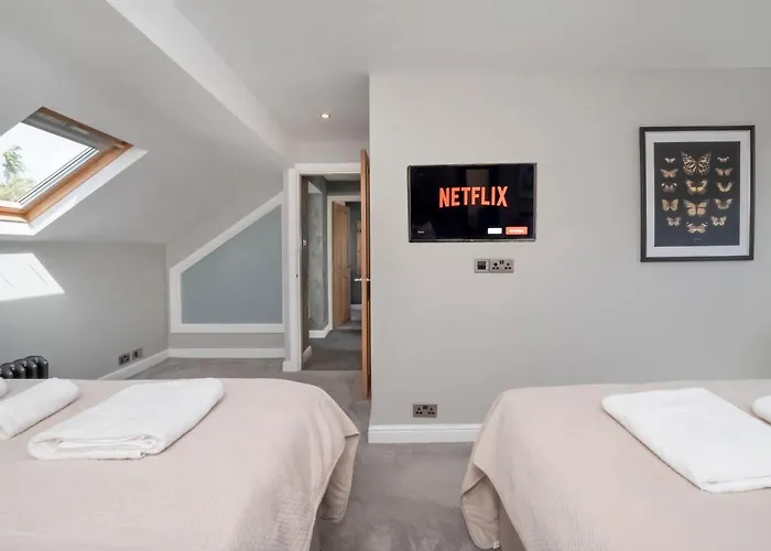 The Stables Luxury House With Hot Tub