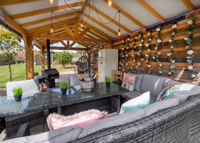 The Stables Luxury House With Hot Tub 公寓 约克