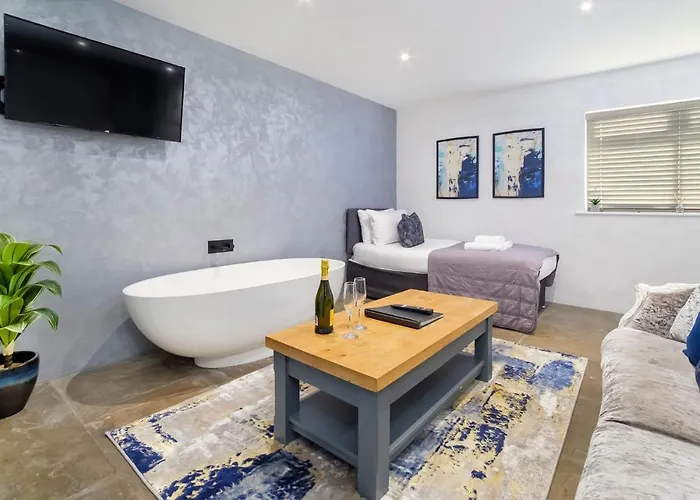 The Stables Luxury House With Hot Tub *