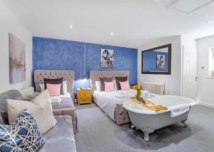 The Stables Luxury House With Hot Tub *