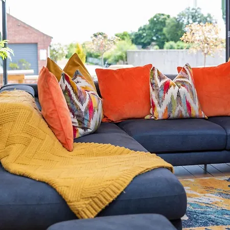 The Stables Luxury House With Hot Tub York