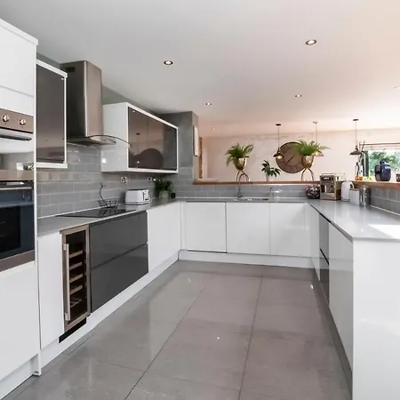 The Stables Luxury House With Hot Tub York