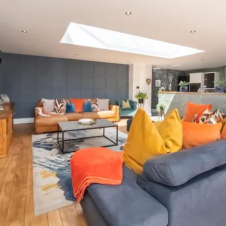 The Stables Luxury House With Hot Tub Apartman York