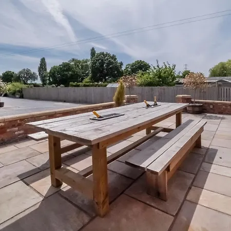 Apartmán The Stables Luxury House With Hot Tub York