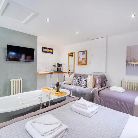 The Stables Luxury House With Hot Tub Apartmán