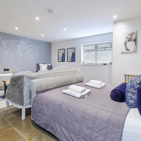 The Stables Luxury House With Hot Tub Apartmán