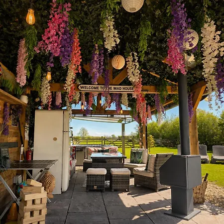 The Stables Luxury House With Hot Tub York